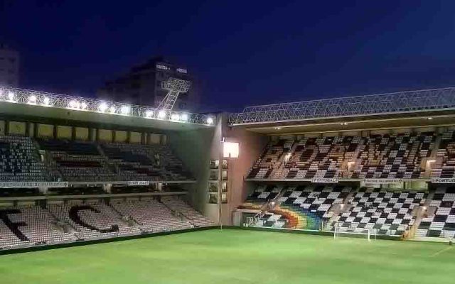Boavista: Estádio do Bessa e terreno para 130 casas em leilão