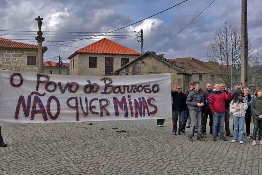 manifestacao minas do barroso fb UDCB
