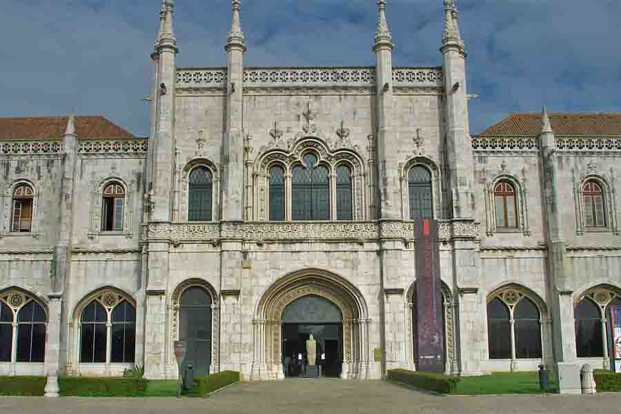 Museus e monumentos nacionais perderam 222 mil visitantes em 2025