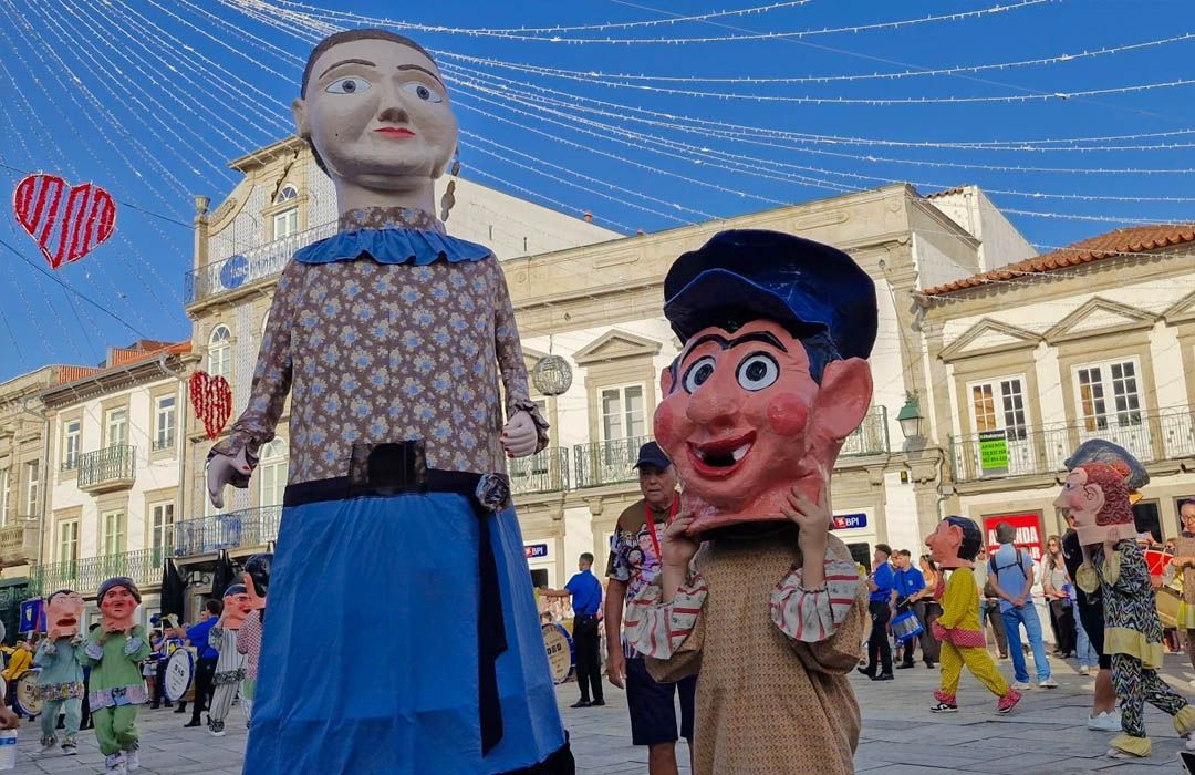 Romaria da Senhora da Agonia Viana do Castelo gigantones Romaria da Senhora da Agonia Viana do Castelo gigantones