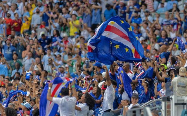 Tubarões Azuis seguram o nulo com a Arábia Saudita e fazem história no Mundial
