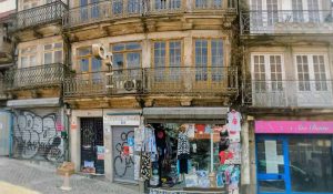 oculista rua do loureiro Lello Lionesa